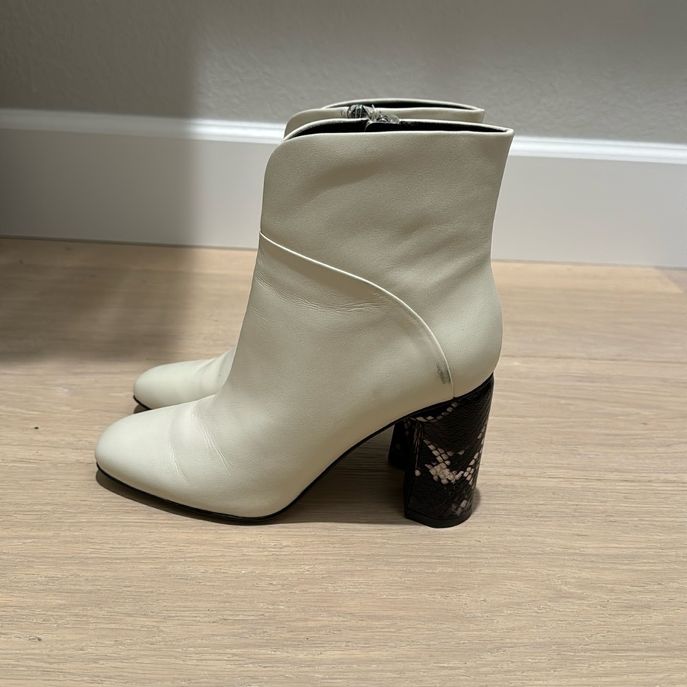 Sigerson Morrison snake heel boots size 36